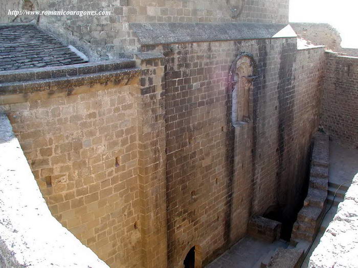 FACHADA NORTE DE LA IGLESIA DE SAN PEDRO